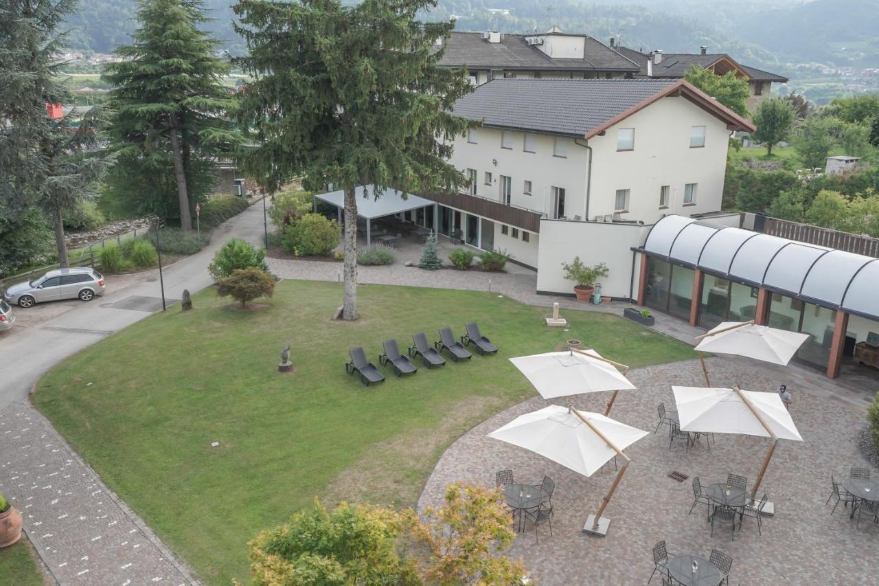 Al Ponte Garni Pergine Valsugana Exterior foto