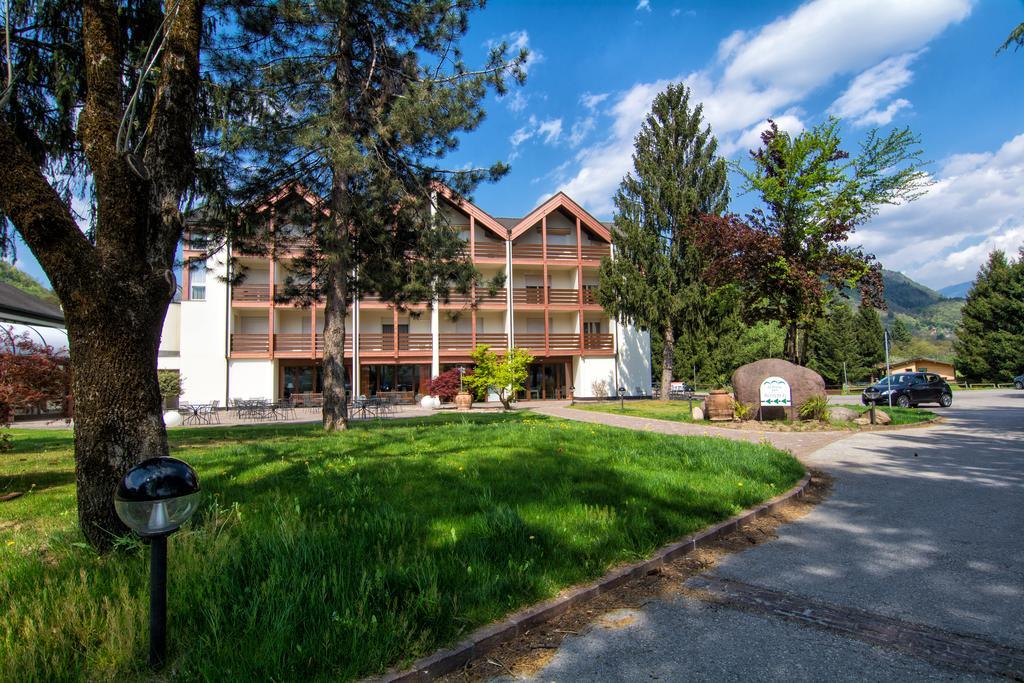 Al Ponte Garni Pergine Valsugana Exterior foto