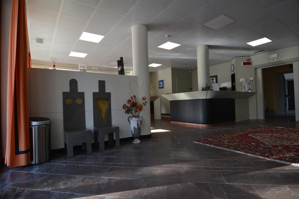 Al Ponte Garni Pergine Valsugana Exterior foto